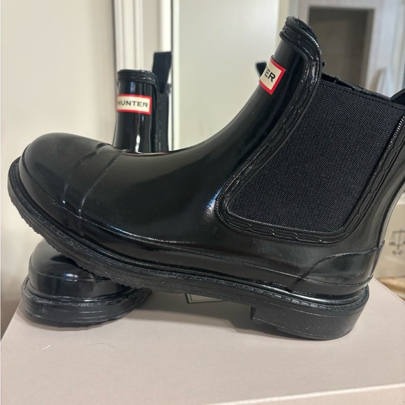 Hunter Commando Chelsea glossy black size 8m - Picture 1 of 4